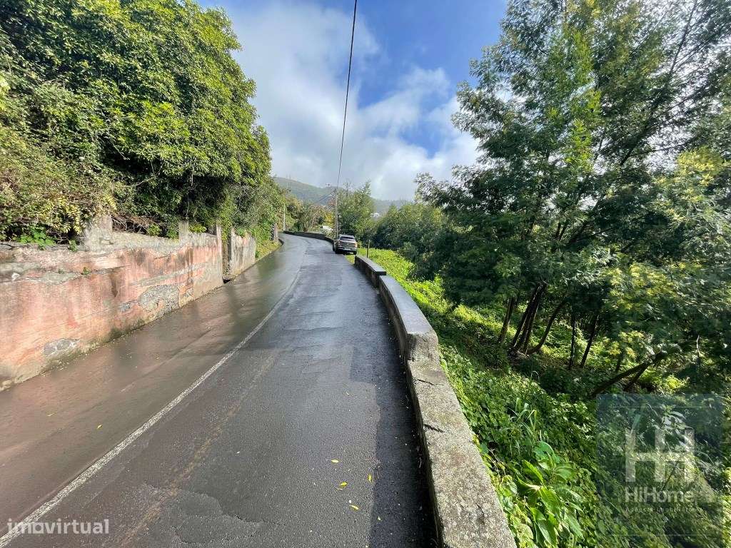 Terreno com 590 m2 no Monte no Funchal - Grande imagem: 4/17