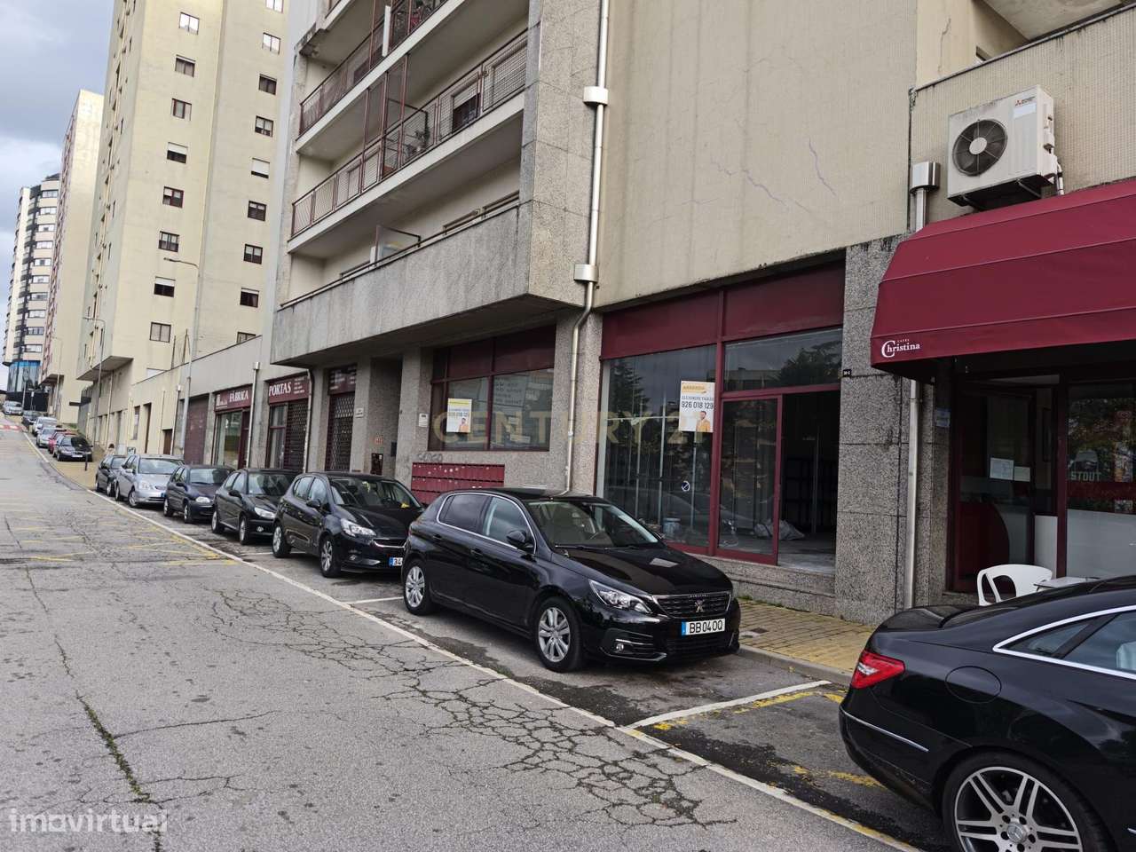Loja de rua de 130 m2 em Braga - Grande imagem: 2/16