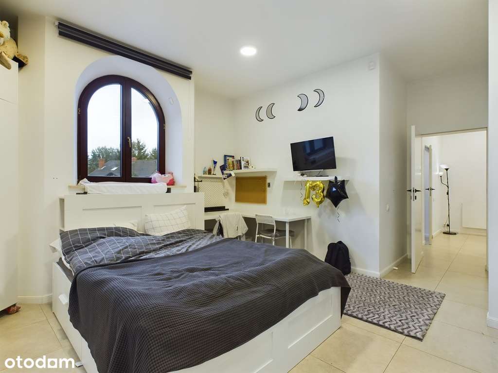 Niepowtarzalny apartament z ogrodem-16