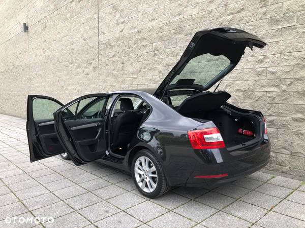 Skoda Octavia 2.0 TDI Ambition - 21