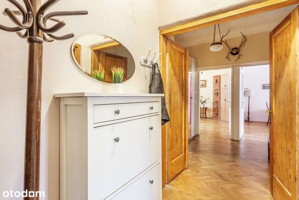 Przestrzenne 3 Pokoje w Kamienicy z Balkonem-12