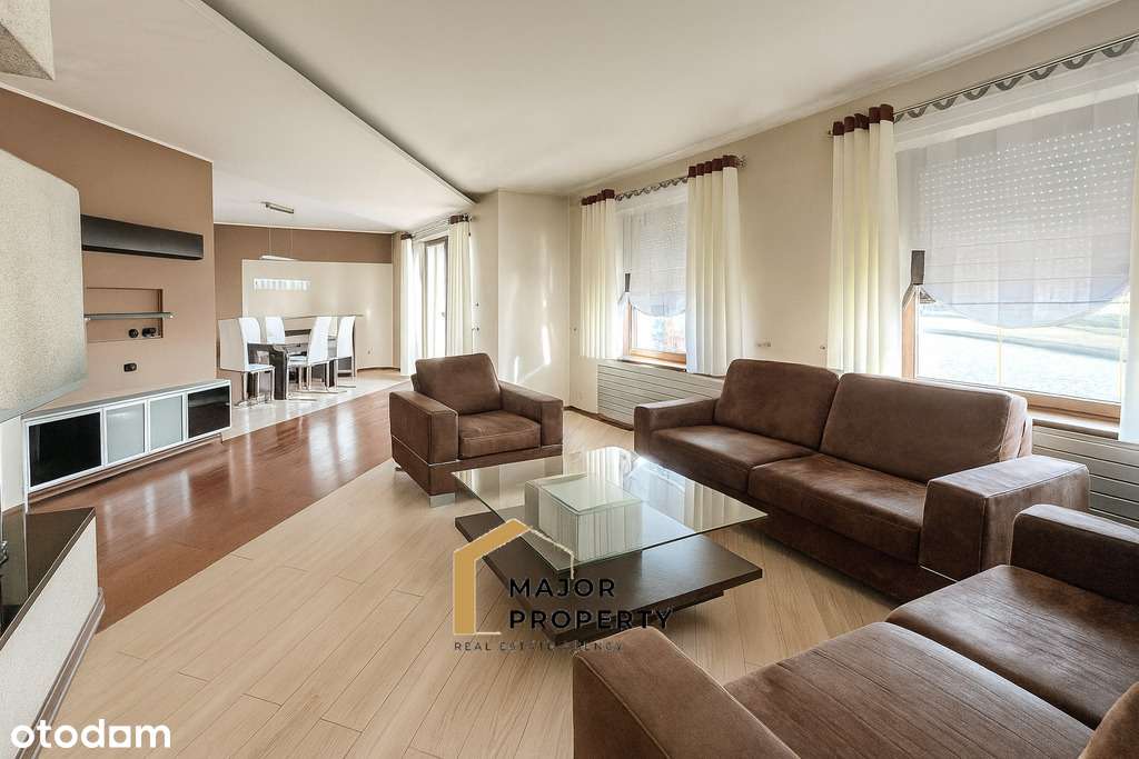 Kamienica z lokalem usługowym i mieszkalnym-0