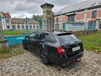 Skoda Octavia Combi 2.0 TDI DSG RS - 3