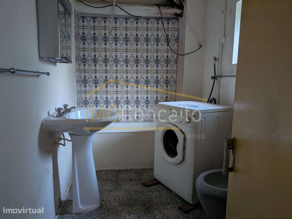 Casa tradicional para renovar - Rexaldia - TORRES NOVAS-28