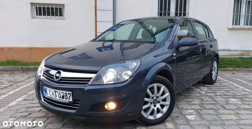 Opel Astra 1.8 Edition - 12