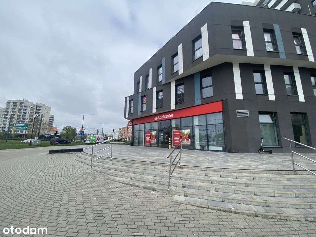 Lokal usługowo-handlowy z witrynami-8