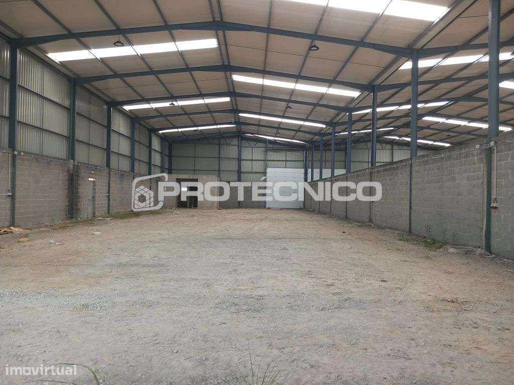 Armazém c/ 675m2 – Z. I. da Palhaça - Grande imagem: 3/23
