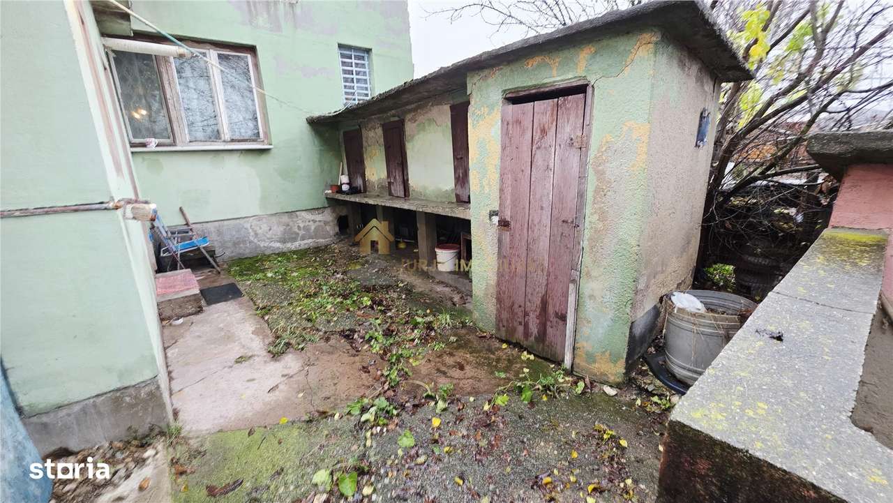 CASA 2 CAMERE 68 MP TEREN 701 MP  APAHIDA-18