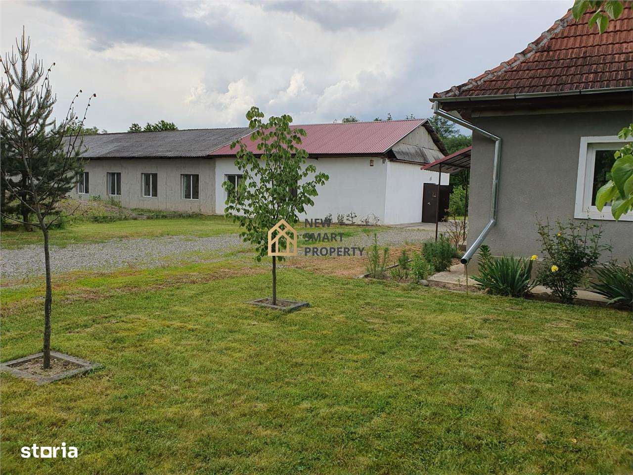 De vanzare casa+ hala la 50 km de Oradea zona Alesd - Imagine principală: 1/11