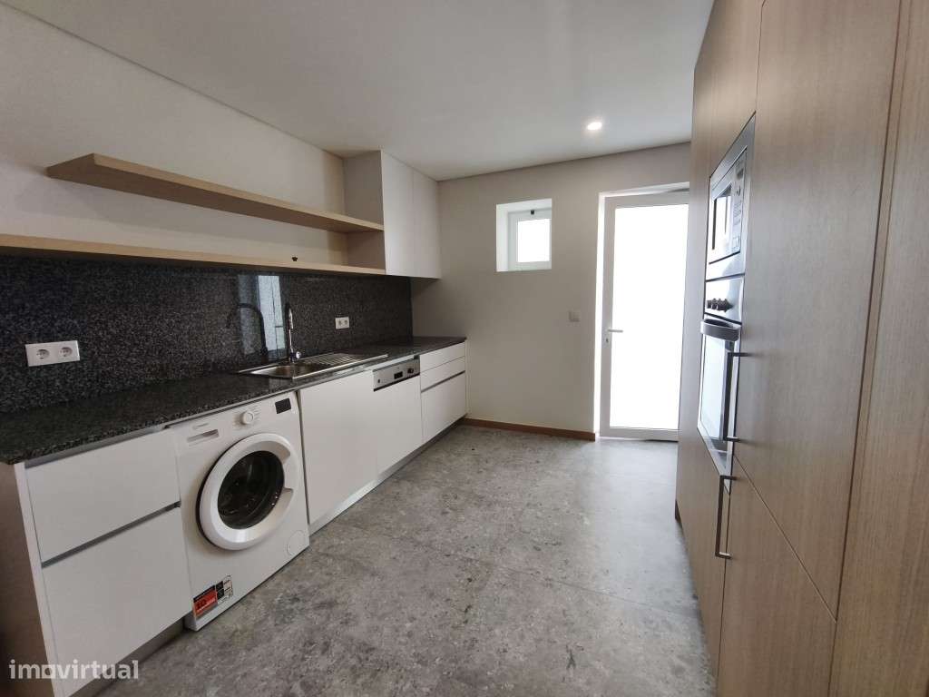 Excelente Apartamento T3 em Monserrate - Grande imagem: 4/26