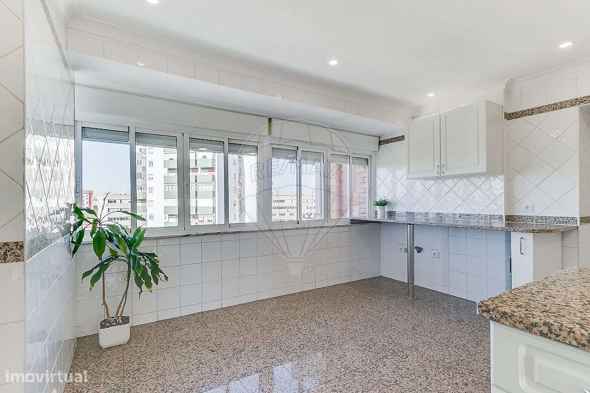 Apartamento T4 para venda - Grande imagem: 3/30