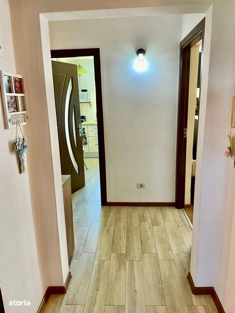 Apartament 4 camere in zona Confectii - Imagine principală: 5/14