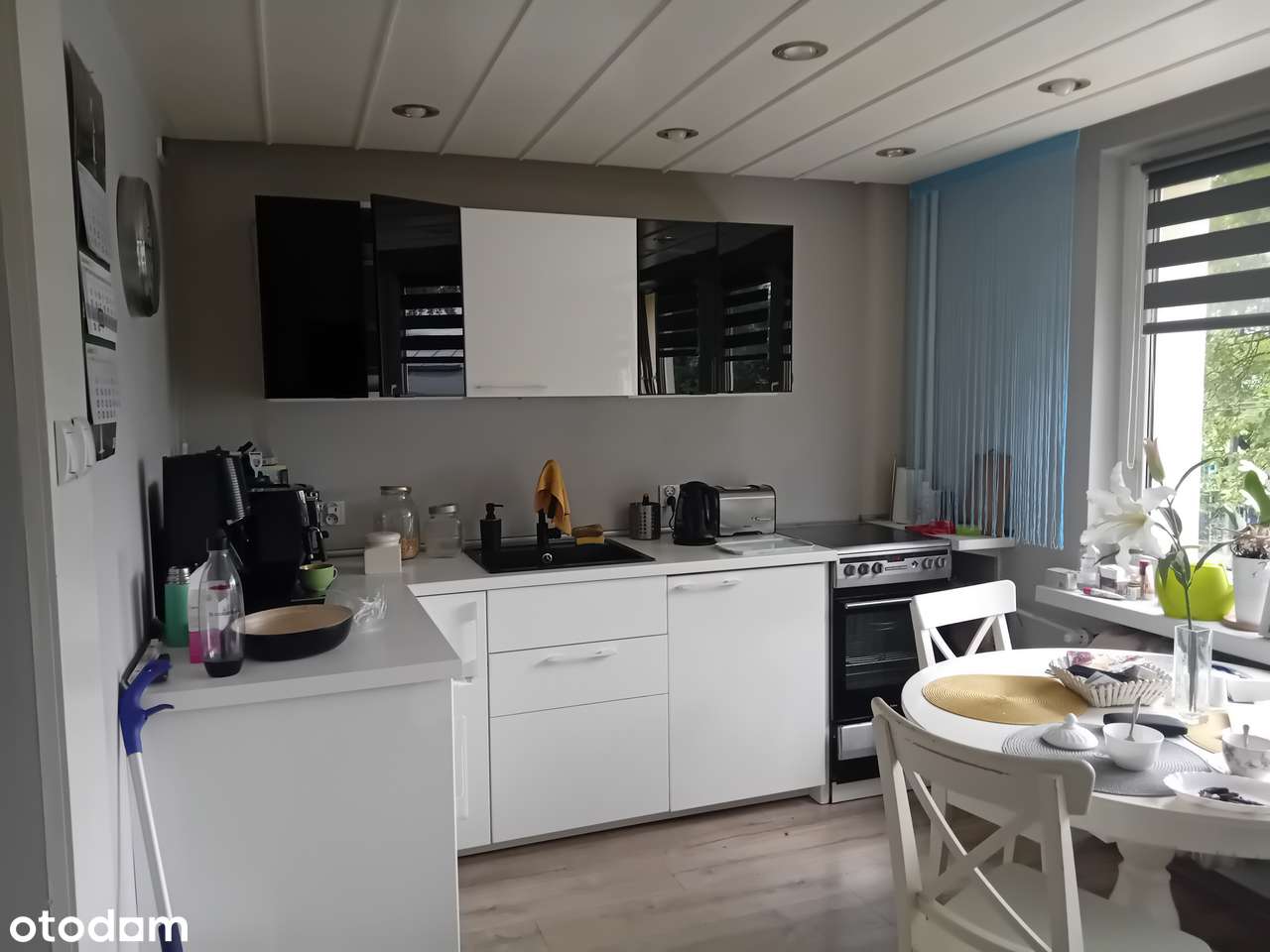 Atrakcyjne mieszkanie 4 pokojowe-0