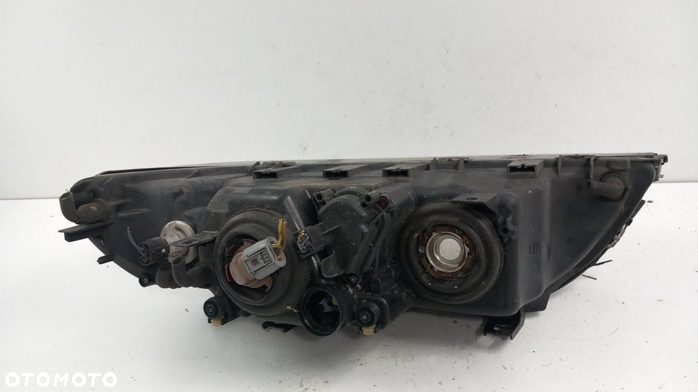 BMW 520 E39 LIFT LAMPA PRZÓD PRAWA SOCZEWKA RINGI - 4