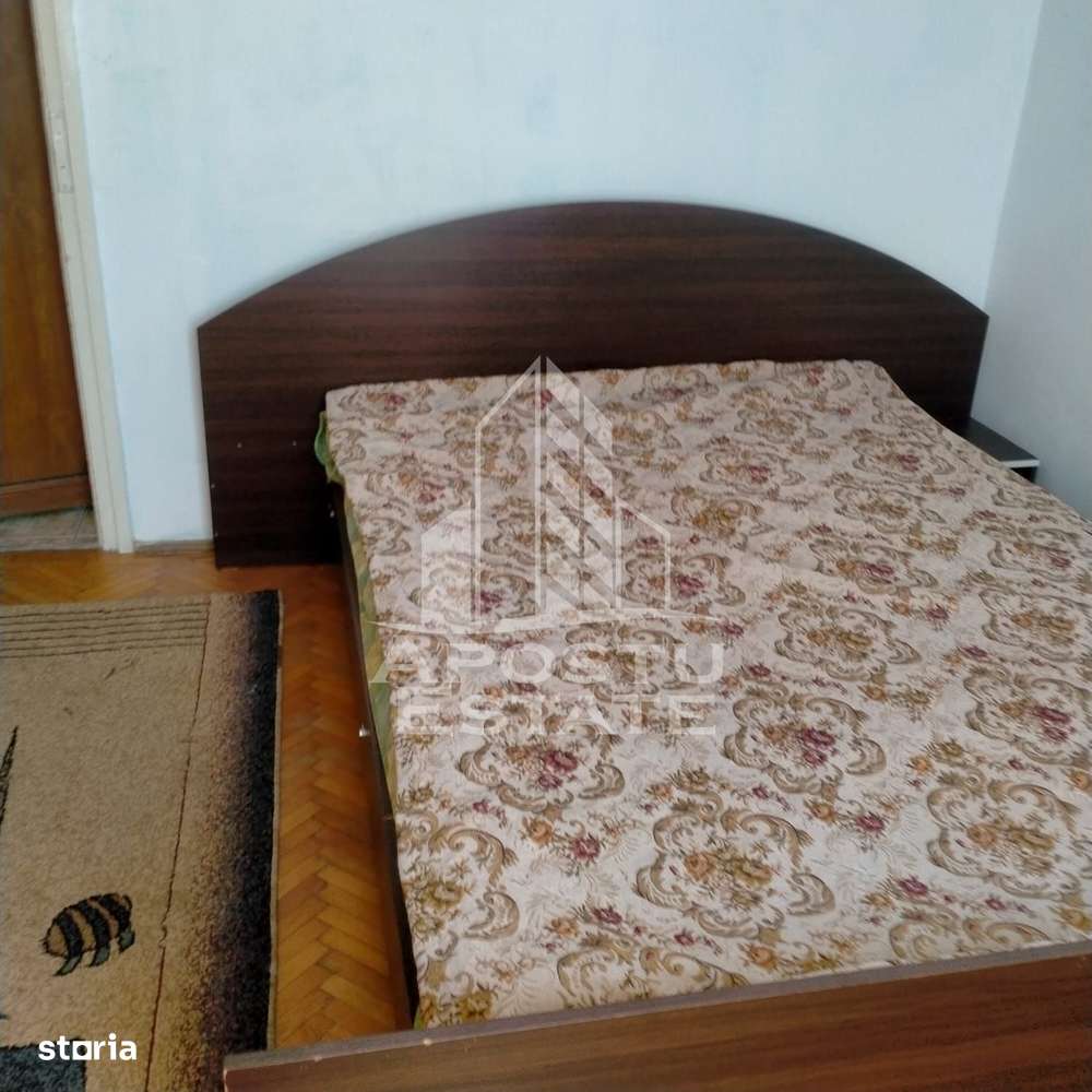 Apartament 3 camere, decomandat cu centrala proprie langa Medicina - Imagine principală: 2/10