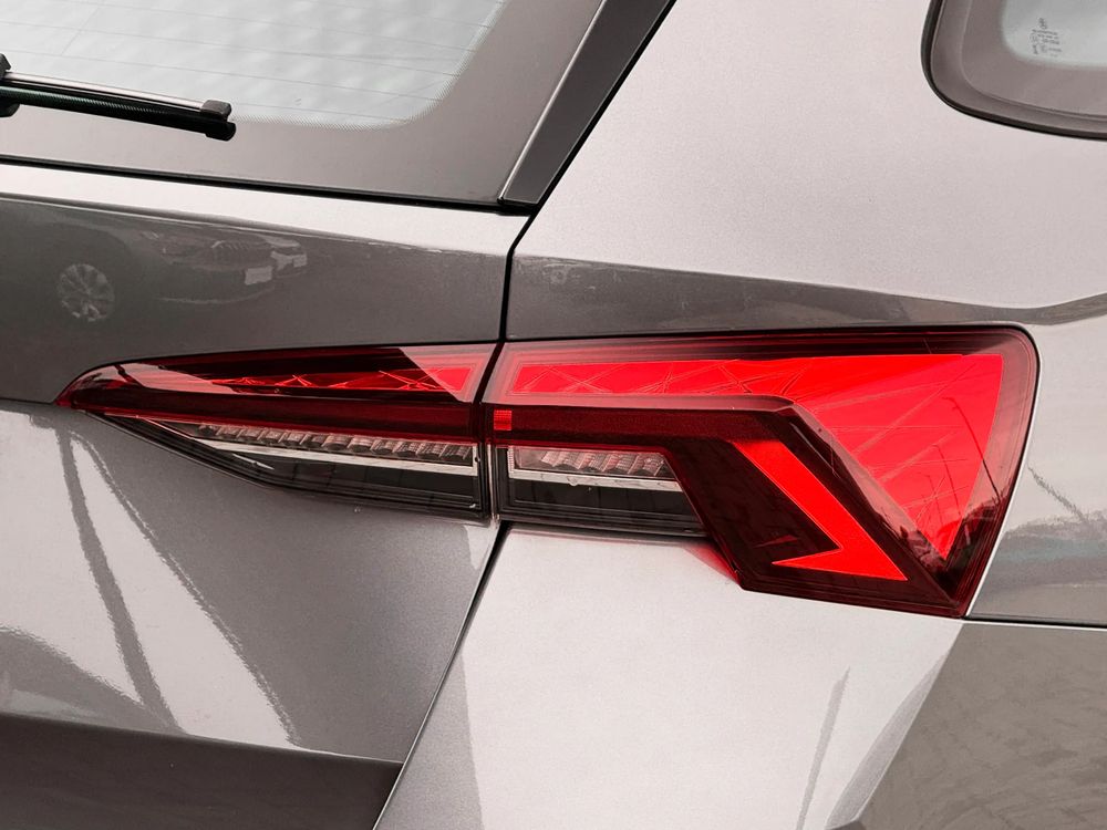 Skoda Octavia 1.5 TSI Edition 130 Essence 115 KM — zdjęcie 6