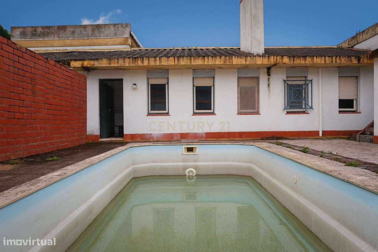 Moradia térrea no Tramagal-6