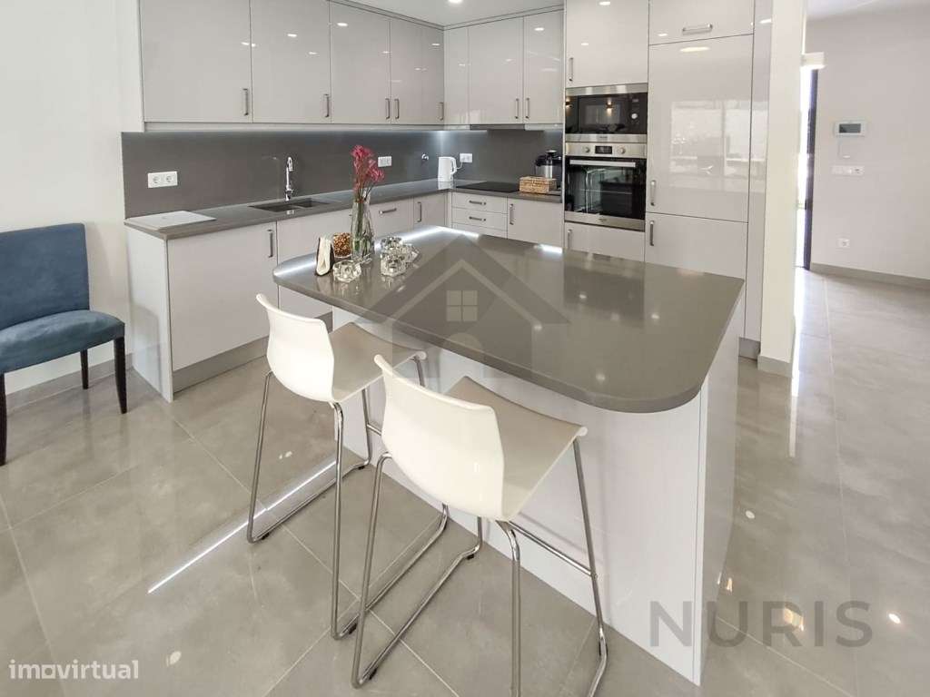 Moradia V4 para Arrendamento Anual em Lagos - Grande imagem: 5/40