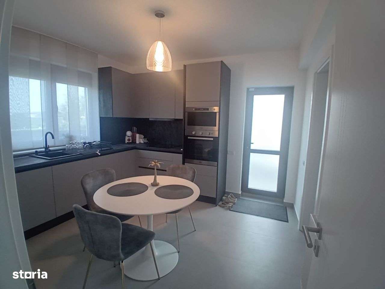 **Casă modernă de vânzare în Dragomirești-Deal-4