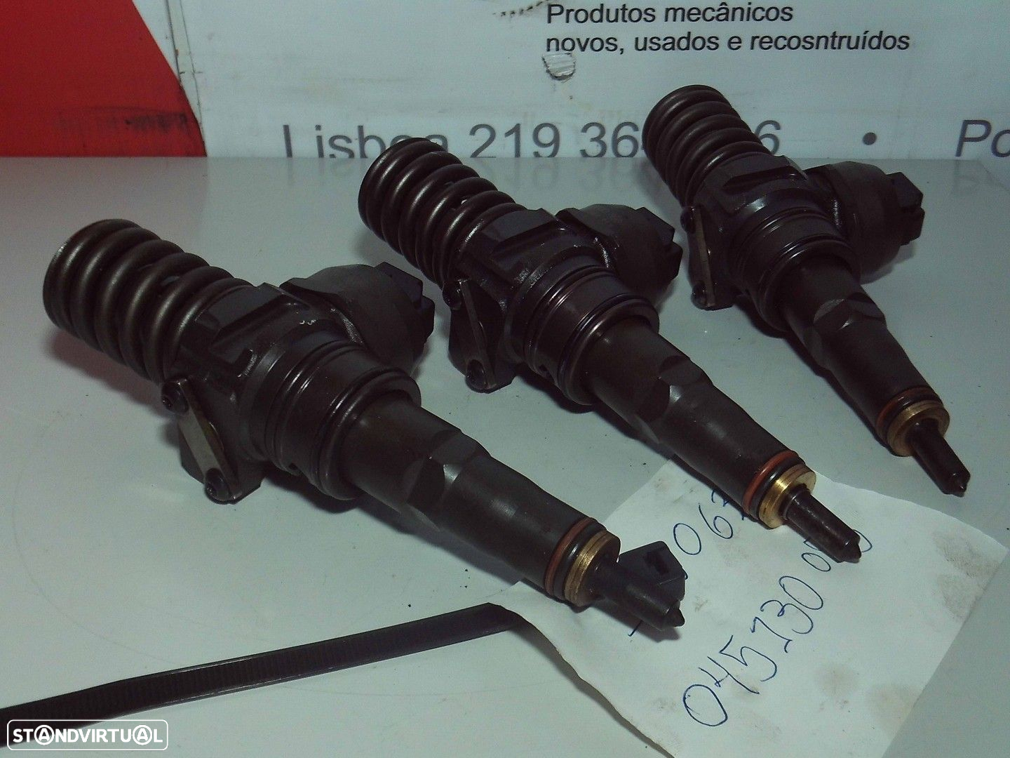 Injector  Usado VW POLO (86C, 80) 1.0 045130073 - 5