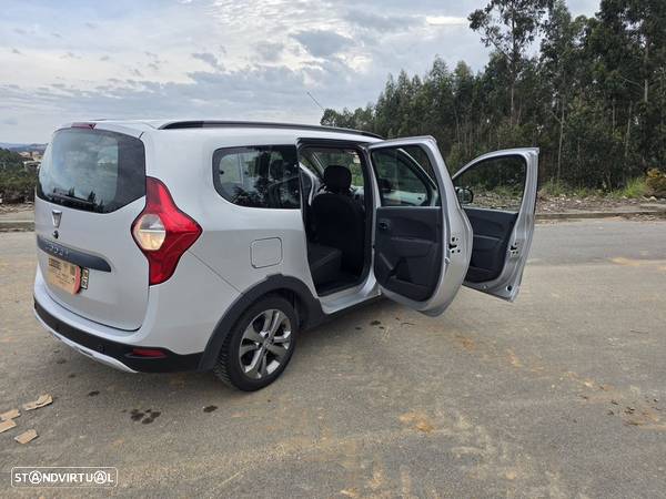 Dacia Lodgy 1.5 dCi Stepway 7L - 3