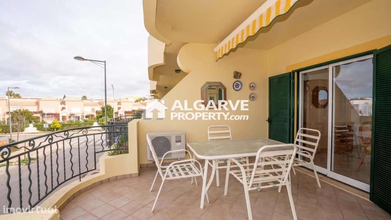 Apartamento T2 perto da Praia da Falésia e da Marina de Vilamoura