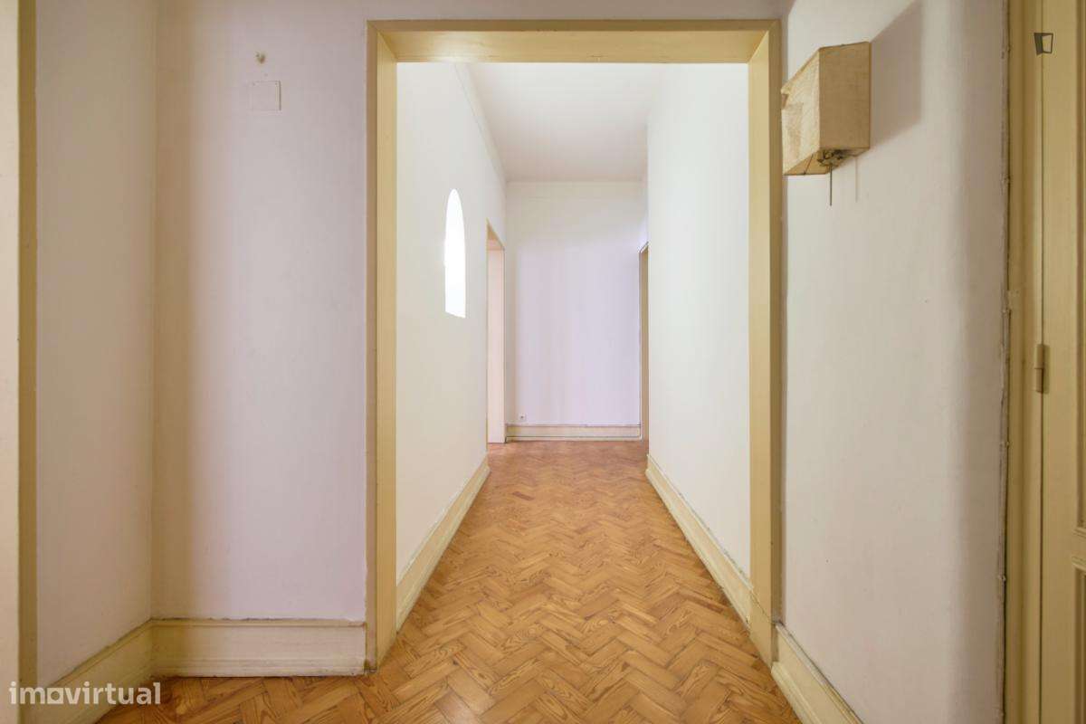 Quarto - localizado em Entrecampos Lisbon - Grande imagem: 4/10