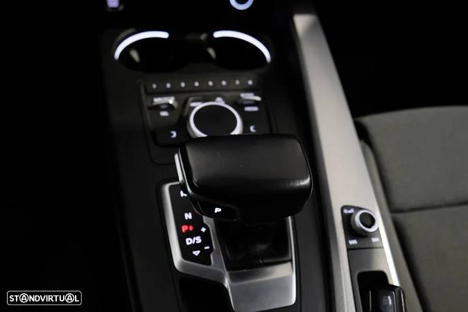 Audi A4 Avant 2.0 TDI Advance S tronic - 16