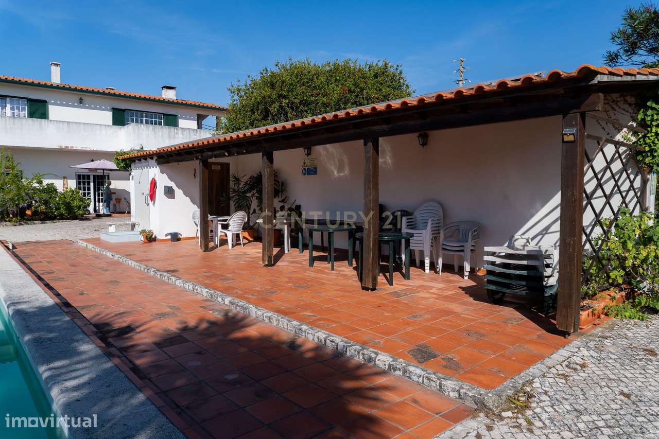 Oportunidade de investimento: edifício habitacional + piscina + terren-10