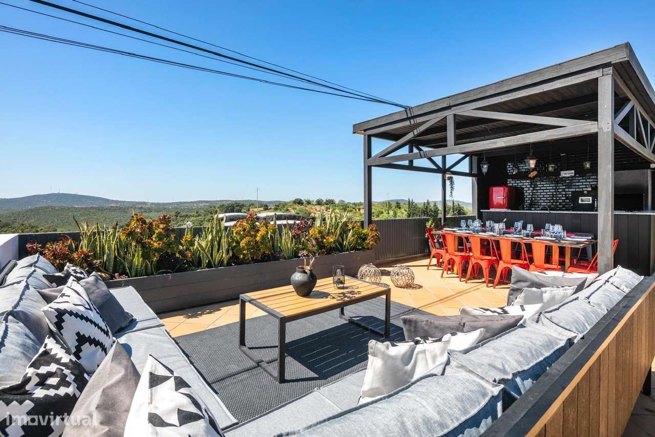 Propriedade com 3 moradias!-9