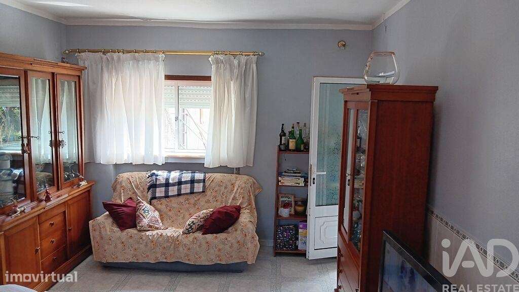 Casa / Villa T4 em Ferreira-a-Nova de 440,00 m2 - Grande imagem: 4/26