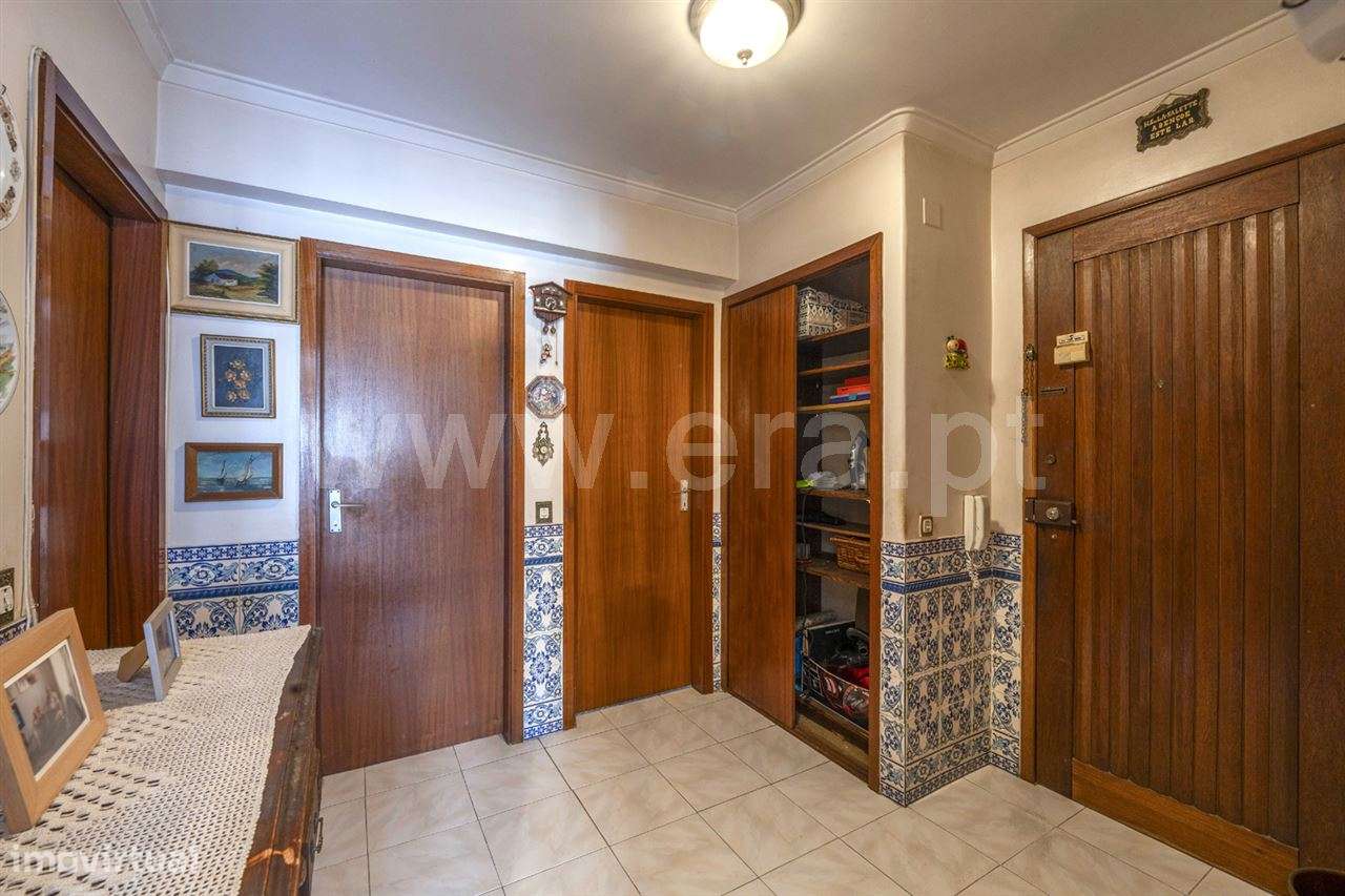 Apartamento T2; Laranjeiro-8