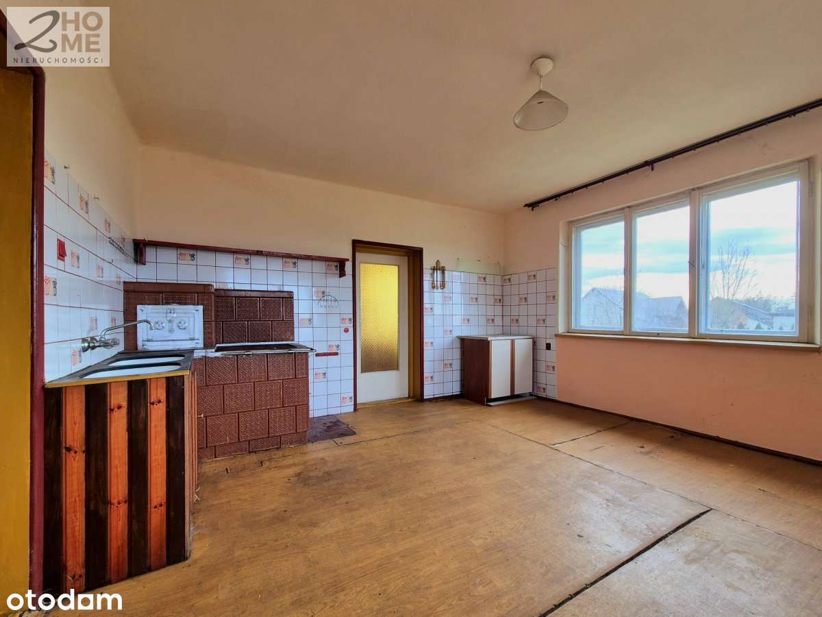 Dom do remontu w Siedliszowicach z dużą działką-11