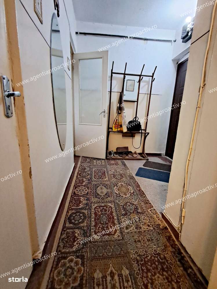 Apartament cu 2 camere, Micro 19, etaj 3, centrala termica! - Imagine principală: 4/6
