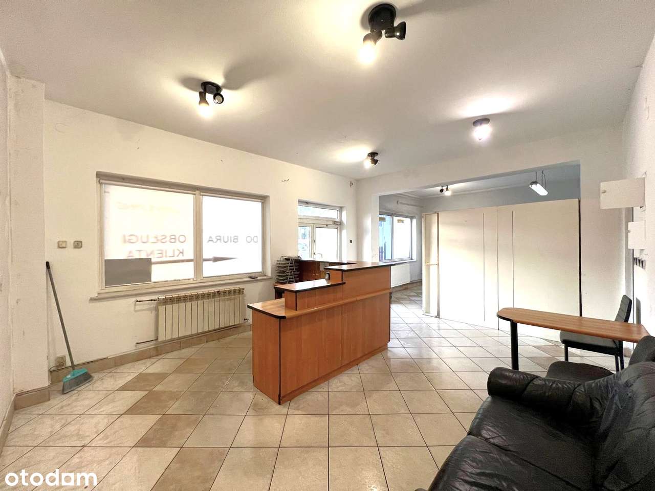 Budynek usługowo handlowy ul. Warszawska Rzeszów, duży parking, lokal - Pełny obrazek: 4/11