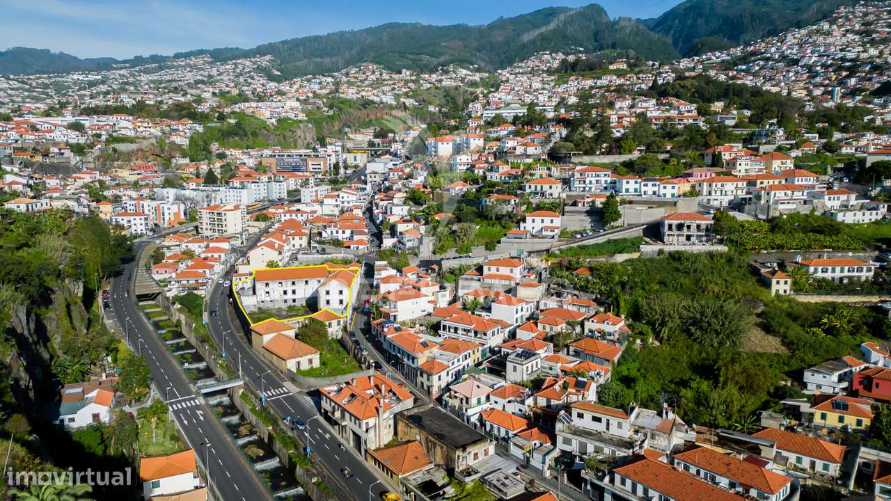 Um edifício com história e versatilidade no coração do Funchal-12