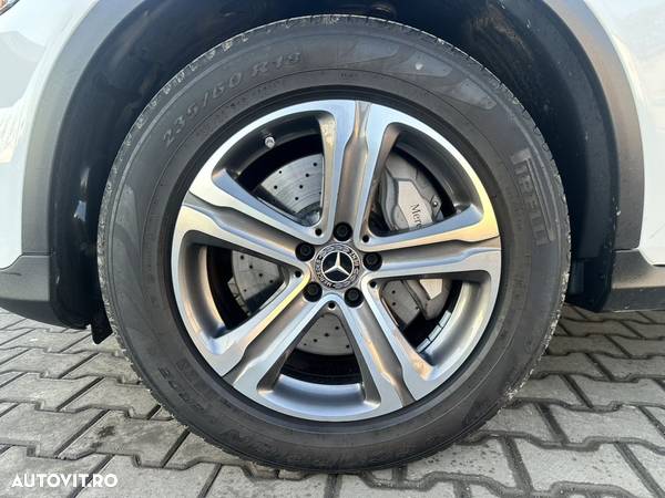 Mercedes-Benz GLC 300 e 4Matic 9G-TRONIC Exclusive - 10