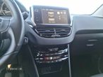 Peugeot 2008 1.2 PureTech Allure - 17