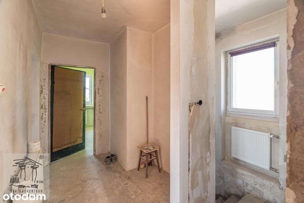 Dom wolnostojący Malwowa 98 na firmę parking-10