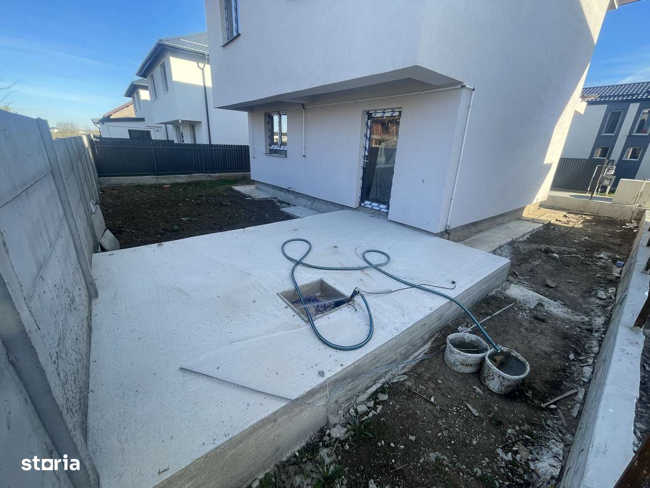 Casă individuală modernă cu 4 camere și finisaje la alegere-0