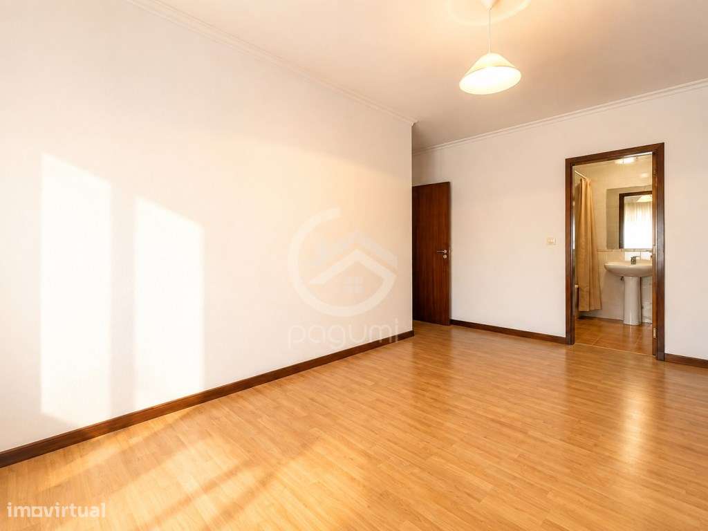 T3 Pronto a Habitar | Próximo do Sameiro- Penafiel | Garagem | Poss...-12