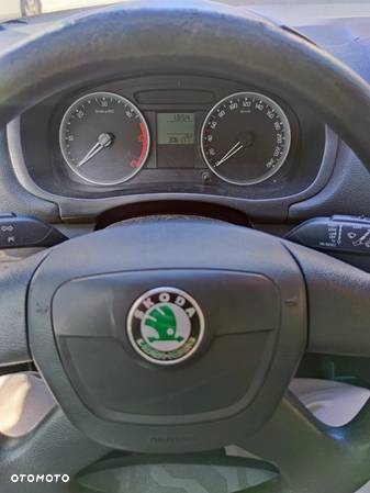 Skoda Roomster 1.9 TDI - 11