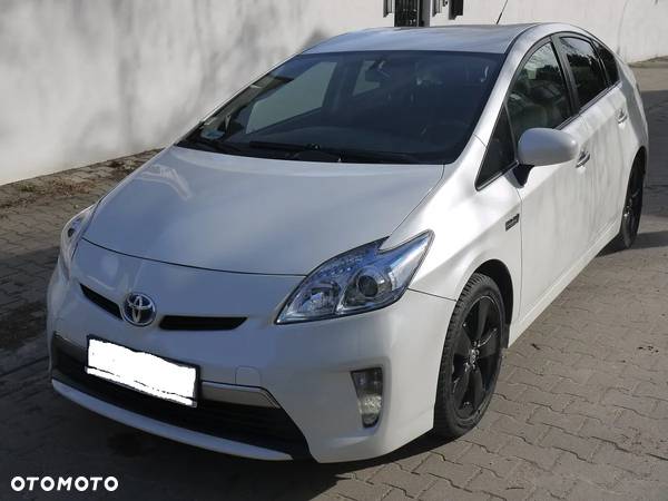 Toyota Prius Plug-in 1.8 HSD Premium - 1