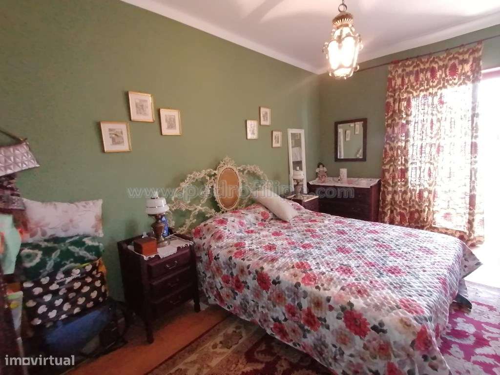 Apartamento T2 em Sesimbra com vista mar e para o castelo-9