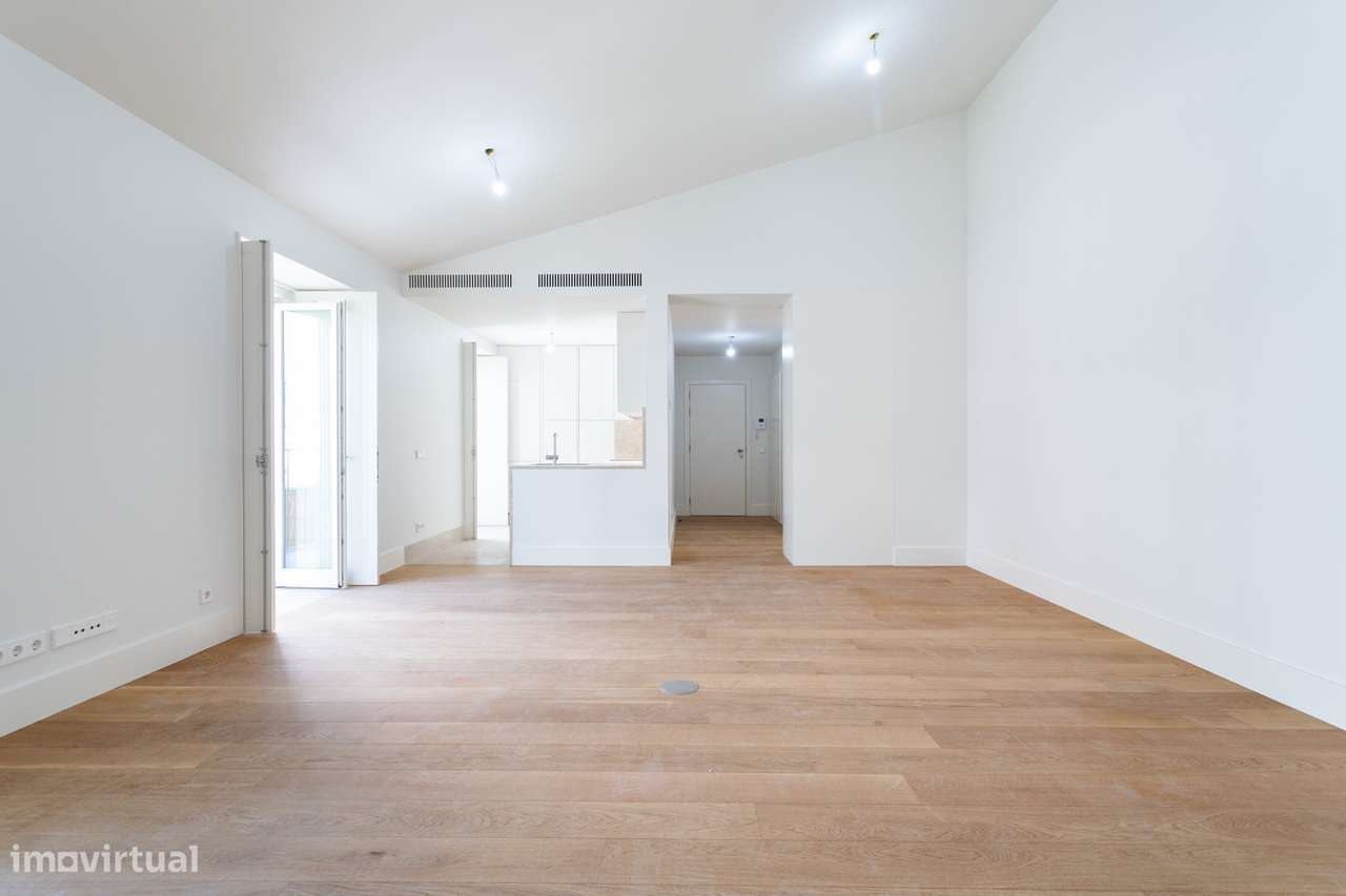 APARTAMENTO T3 DE LUXO, A 3 MINUTOS DA AV. DA LIBERDADE - Grande imagem: 5/30