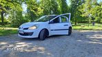 Renault Clio - 7