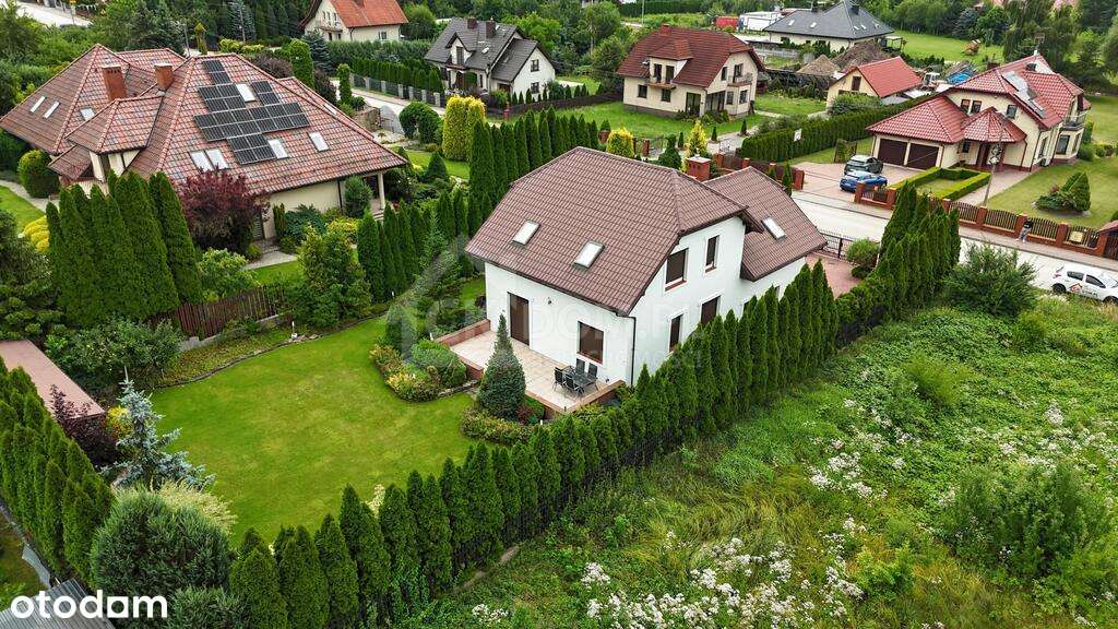 Dom 155 m² Piaseczna Górka – ogród, garaż-0