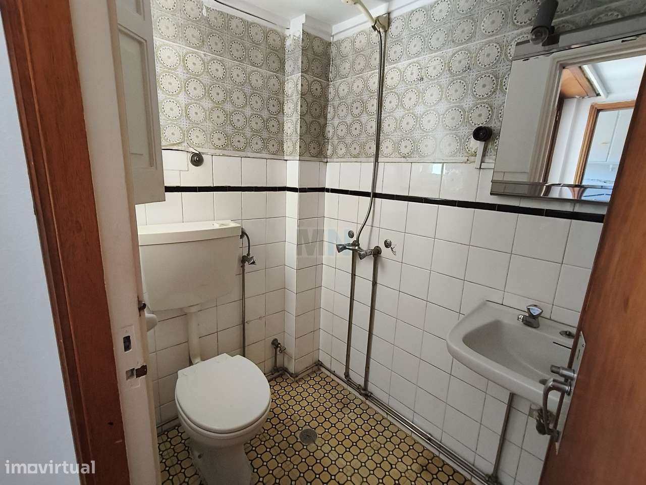 T4 no Bairro Norton de Matos junto à Solum-13