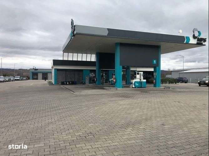 Benzinarie si service auto camioane 1.300 mp + Teren 9.300 mp - Imagine principală: 4/7