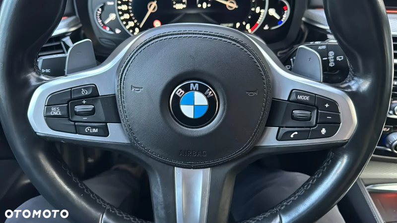 BMW Seria 5 530d M Sport sport - 10